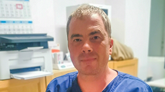 Д-р Стамен Бакалов: Как да прилагаме фиксиращите кремове и с какво ни помагат?